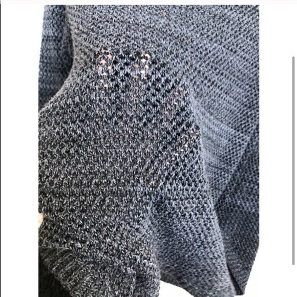 PAPER CRANE Heathered Grey Square Knit Sweater - Picture 2 of 3